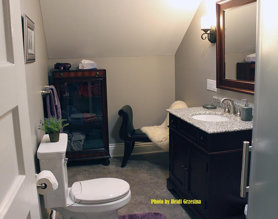 Talwood Manor B&B Port Colborne Δωμάτιο φωτογραφία