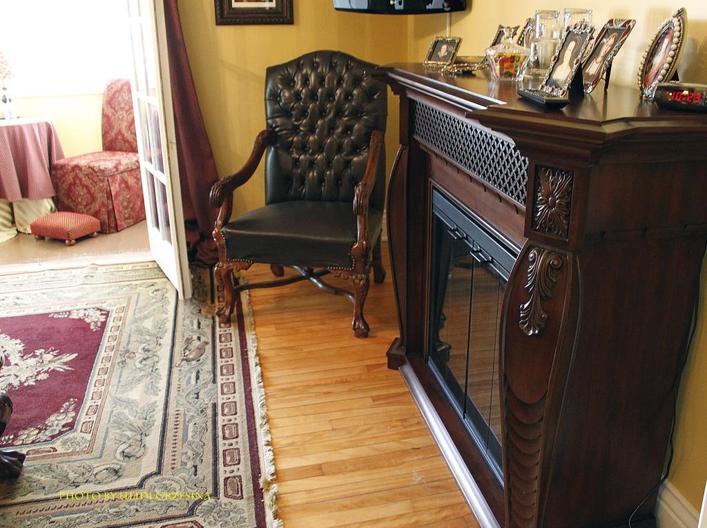 Talwood Manor B&B Port Colborne Δωμάτιο φωτογραφία